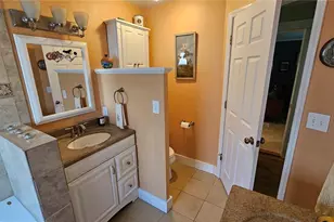 821 N Eola Dr, Orlando, FL 32803 - Photo 17