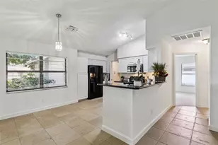 9433 Palm Tree Dr, Windermere, FL 34786 - Photo 15