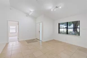 9433 Palm Tree Dr, Windermere, FL 34786 - Photo 3