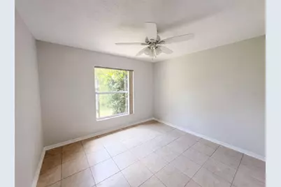 1870 SW Valencia Heights Avenue, Dunnellon, FL 34431 - Photo 13