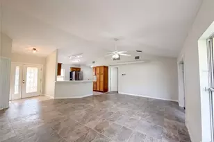 314 Dupont Cir, Howey in the Hills, FL 34737 - Photo 9