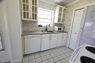 802 Crawford St, Deltona, FL 32725 - Photo 7