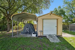 1560 Gray Ct, Deltona, FL 32738 - Photo 43