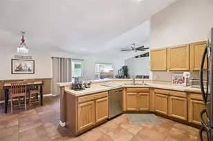 1560 Gray Ct, Deltona, FL 32738 - Photo 21