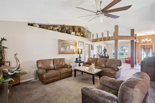 1560 Gray Ct, Deltona, FL 32738 - Photo 15