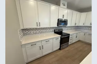 10073 Spring Lake Drive, Clermont, FL 34711 - Photo 5