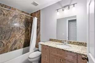 4011 Levonshire Pl, Valrico, FL 33596 - Photo 11