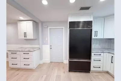 8028 Conservatory Circle, Sarasota, FL 34243 - Photo 25