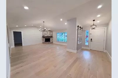8028 Conservatory Circle, Sarasota, FL 34243 - Photo 11