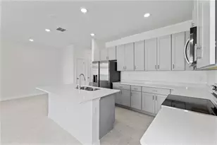 491 Silver Palm Dr, Haines City, FL 33844 - Photo 3