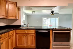 1731 Baldwin Dr, Orlando, FL 32806 - Photo 9