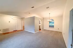 29 Valencia Cir, Debary, FL 32713 - Photo 3