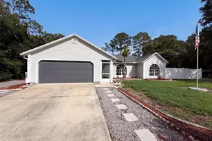 29 Valencia Cir, Debary, FL 32713 - Photo 1