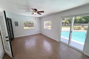 1907 Sue Ann St, Orlando, FL 32817 - Photo 9