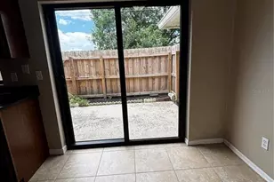 1627 Long Ridge Ct, Orlando, FL 32807 - Photo 3