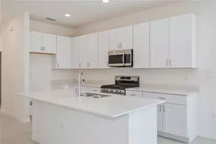 9120 Wildlight Trl, Wildwood, FL 34785 - Photo 3