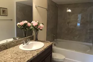2036 Royal Vista Ct, Orlando, FL 32817 - Photo 9