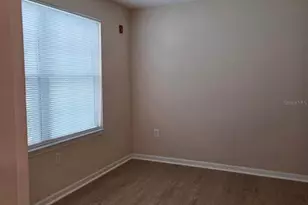 5824 Lake Pointe Village Cir, Orlando, FL 32822 - Photo 7