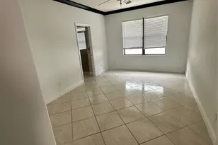 9097 Venezia Plantation Dr, Orlando, FL 32829 - Photo 7