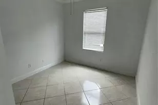 9097 Venezia Plantation Dr, Orlando, FL 32829 - Photo 15