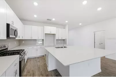 3094 Windswept Way, Wildwood, FL 34785 - Photo 3
