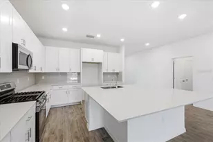 3094 Windswept Wy, Wildwood, FL 34785 - Photo 3
