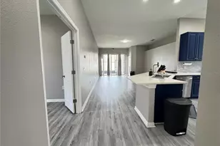 10868 Standing Stone Dr, Wimauma, FL 33598 - Photo 9