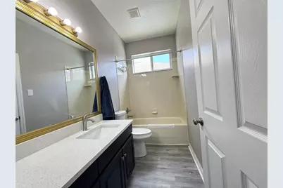10868 Standing Stone Drive, Wimauma, FL 33598 - Photo 33