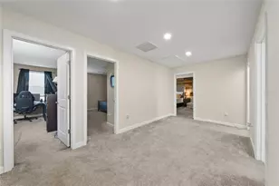 11059 Longleaf Woods Dr, Orlando, FL 32832 - Photo 9