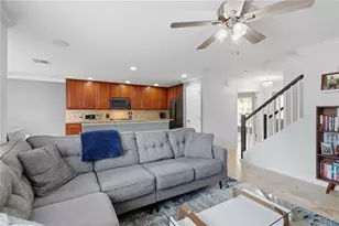 2517 Abey Blanco Dr, Orlando, FL 32828 - Photo 9