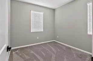 992 Griffon Ave, Lake Alfred, FL 33850 - Photo 5