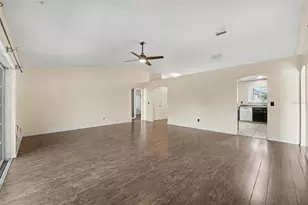 1085 Jodi Ridge Ct, Kissimmee, FL 34747 - Photo 11