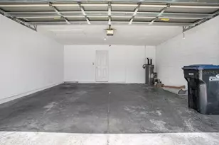 2205 Glossy Privet Dr, Orlando, FL 32828 - Photo 21