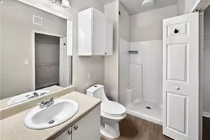 911 N Orange Ave, Orlando, FL 32801 - Photo 11