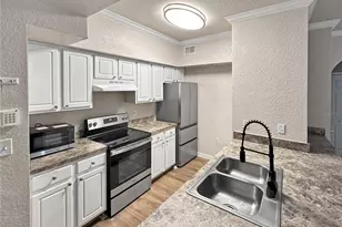 911 N Orange Ave, Orlando, FL 32801 - Photo 5