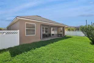 2930 White Cedar Cir, Kissimmee, FL 34741 - Photo 17