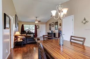1730 Tropical Ct, Tavares, FL 32778 - Photo 7