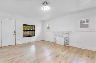 1029 Colyer St, Orlando, FL 32805 - Photo 9