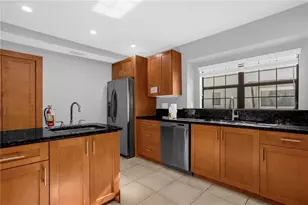 14518 Damai Ln, Orlando, FL 32821 - Photo 17