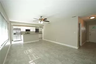4517 S Clark Ave, Tampa, FL 33611 - Photo 9