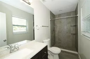 4517 S Clark Ave, Tampa, FL 33611 - Photo 7