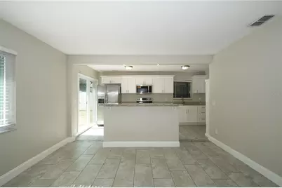 4517 S Clark Avenue, Tampa, FL 33611 - Photo 13