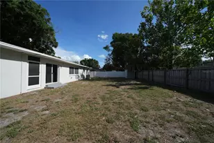 4517 S Clark Ave, Tampa, FL 33611 - Photo 19