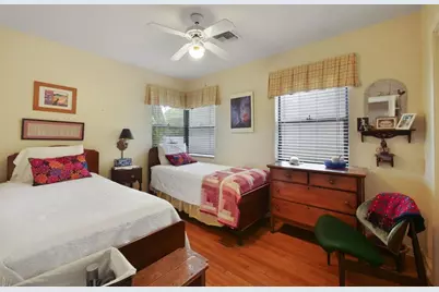 1121 Shorewood Drive, Orlando, FL 32806 - Photo 19