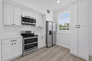 4740 Anson Ln, Orlando, FL 32814 - Photo 11