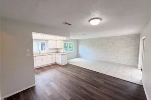 8053 Embassy Blvd, Port Richey, FL 34668 - Photo 11