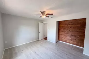 8053 Embassy Blvd, Port Richey, FL 34668 - Photo 13