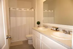 2238 Tay Wes Dr, Saint Cloud, FL 34771 - Photo 11