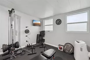 31834 Blanton Ln, Tavares, FL 32778 - Photo 21