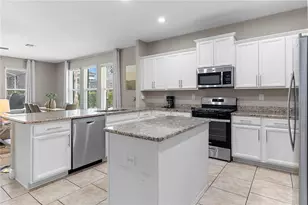 4200 Oak Tree Dr, Davenport, FL 33837 - Photo 11
